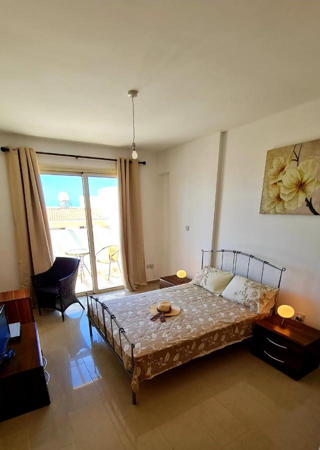 Beautiful Studio Z104 In Vanessa Complex Peyia Dış mekan fotoğraf