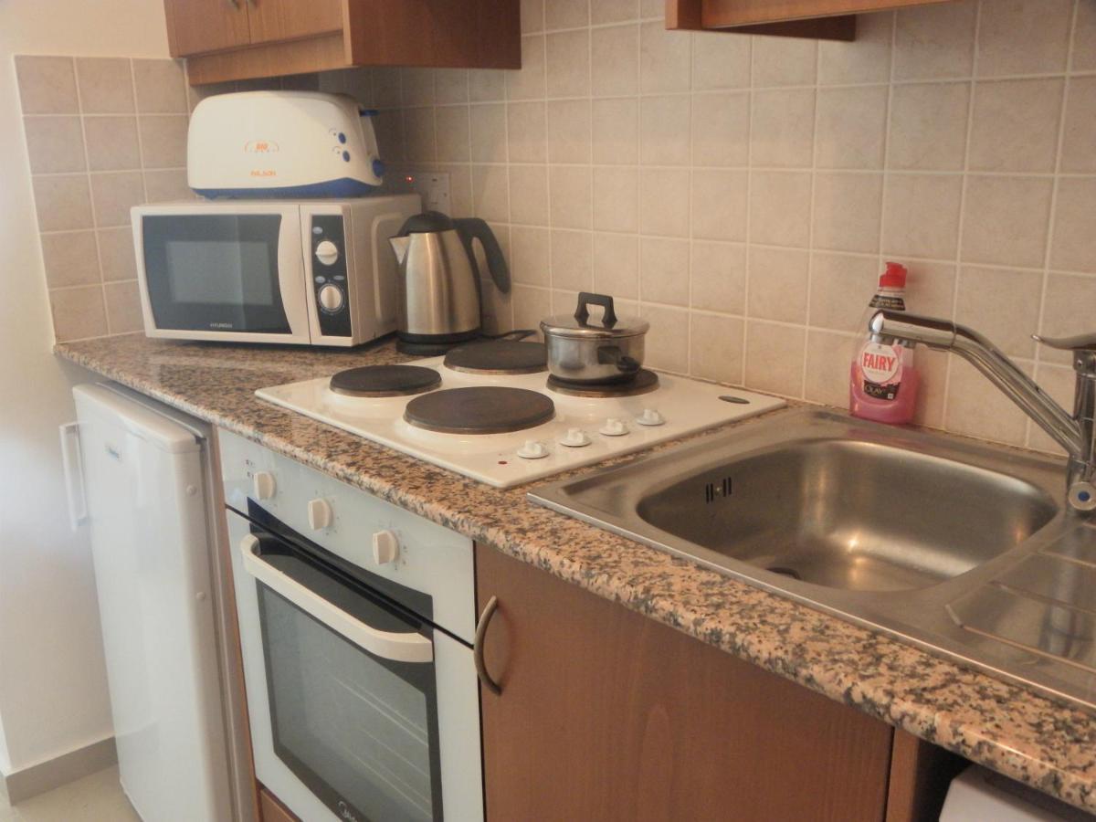 Beautiful Studio Z104 In Vanessa Complex Peyia Dış mekan fotoğraf